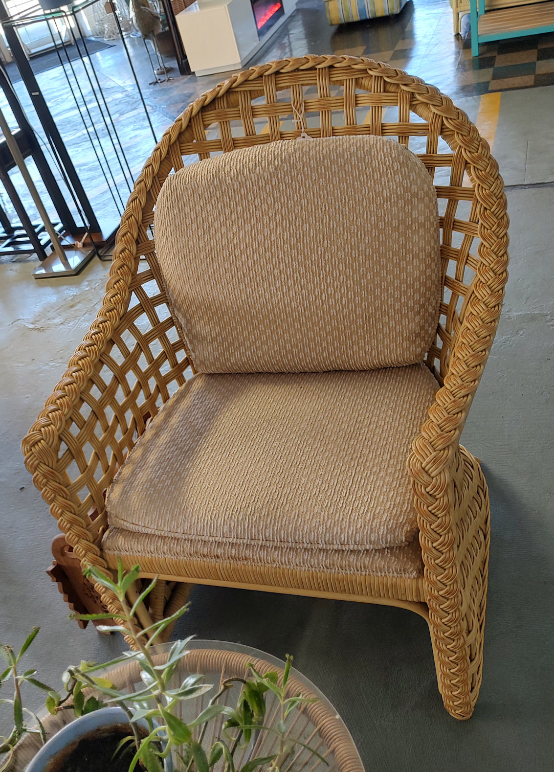 LR0707-Drexel-Heritage-Wicker-ArmChair